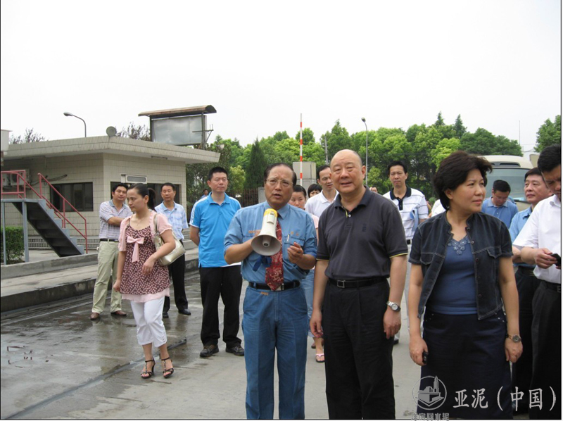 湖北省副省长田承忠视察武汉亚东 湖北省副省长田承忠视察武汉亚东