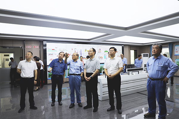 2023年8月14日,江西省委台办主任张锋一行调研江西亚东水泥公司 2023年8月14日,江西省委台办主任张锋一行调研江西亚东水泥公司